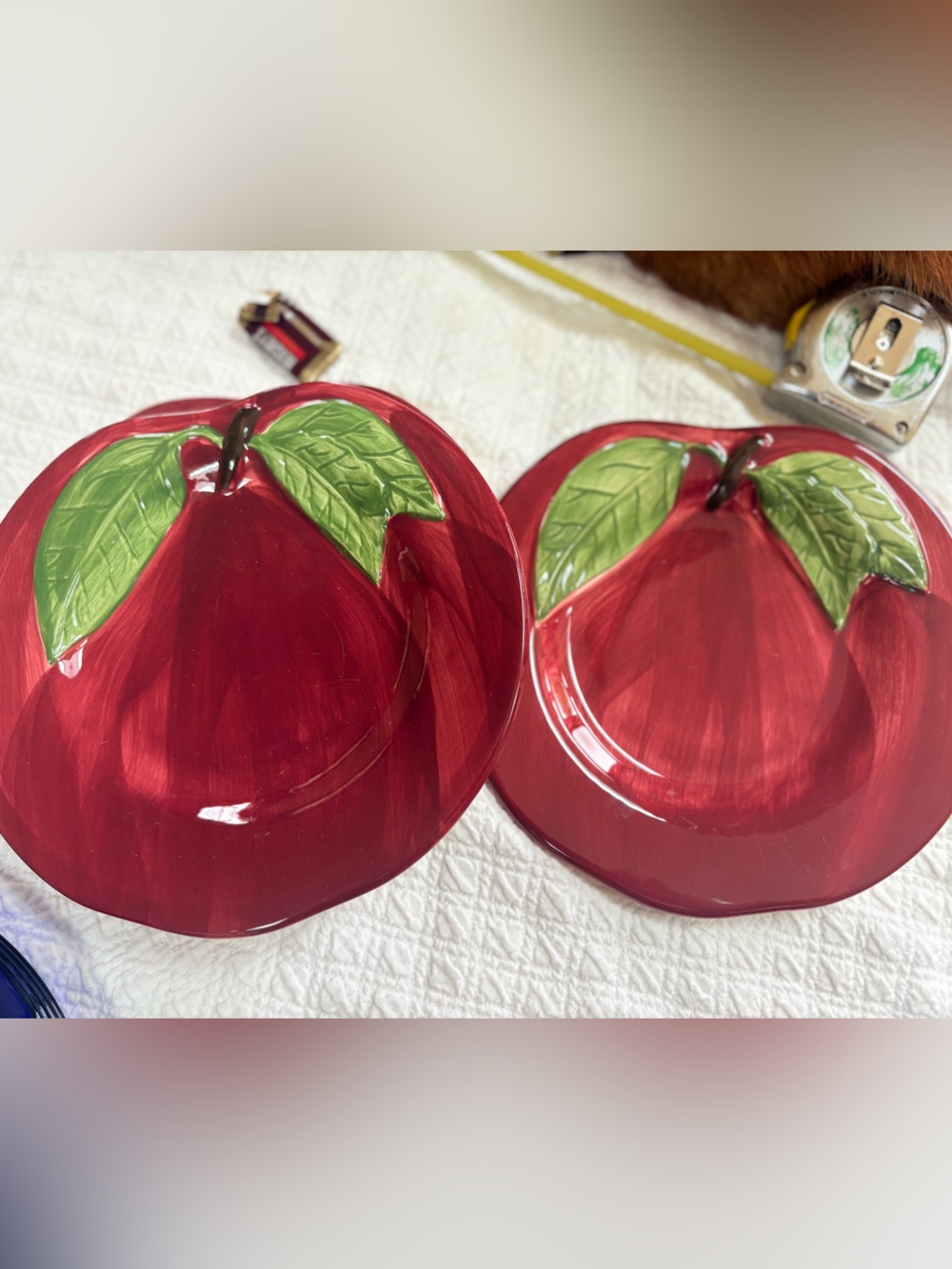 4 Franciscan Apple 🍎 Plates No Chips Or Cracks 8 1/4”